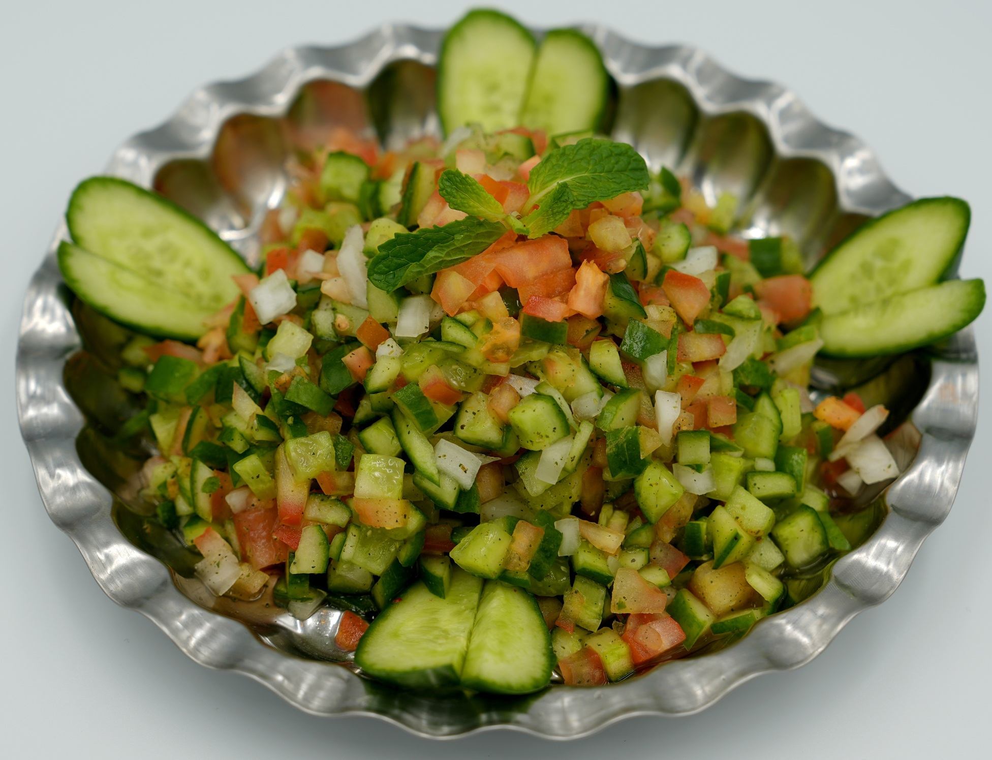 سلطة شيرازية