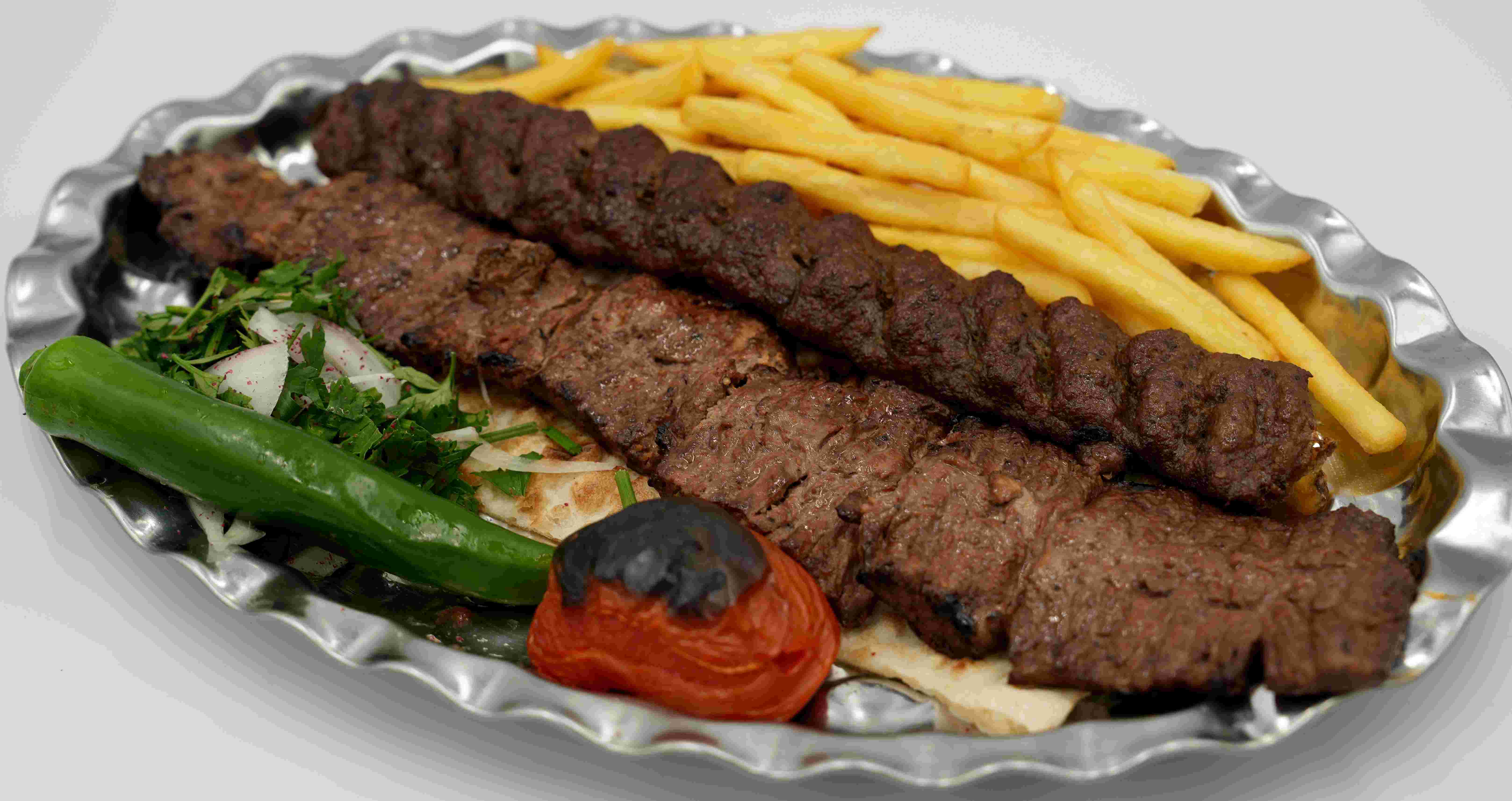 كباب سلطاني مع بطاط